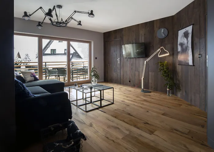 アパート Deer Premium ザコパネ